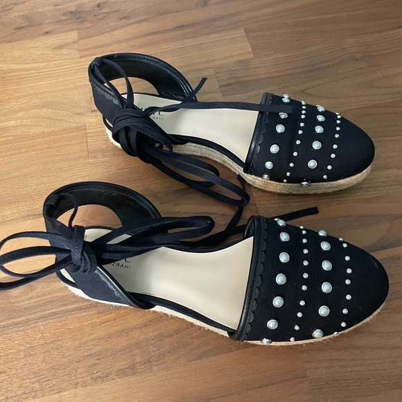 Isaac Mizrahi Shoes - Isaac Mizrahi Hilda Flats Studded Espadrille